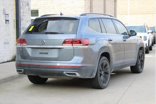 2022 Volkswagen Atlas 2.0T SE w/Technology
