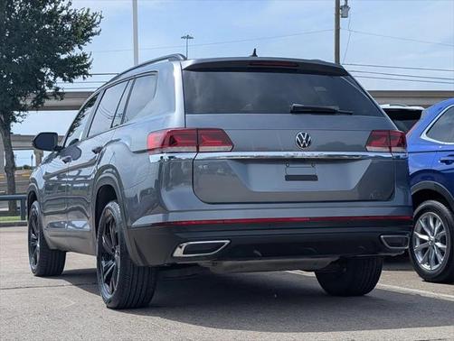 2022 Volkswagen Atlas 2.0T SE w/Technology