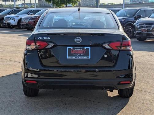 2025 Nissan Versa 1.6 S