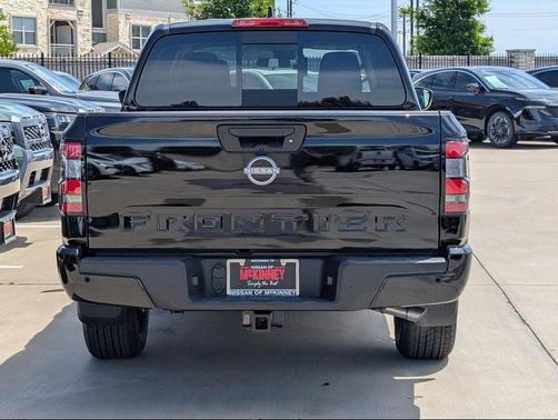Super Black 2026 Nissan Frontier SV