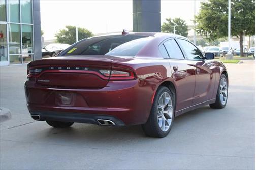 2022 Dodge Charger SXT Plus