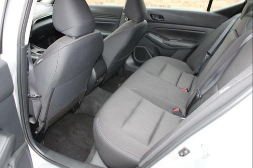 Brilliant Silver 2025 Nissan Altima 2.5 SV