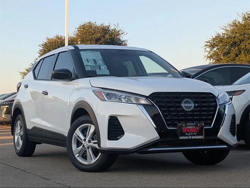 2025 Nissan Kicks S