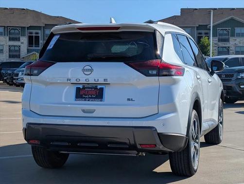 2025 Nissan Rogue SL