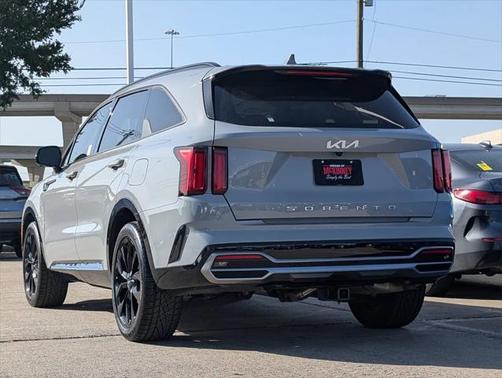 2022 Kia Sorento SX