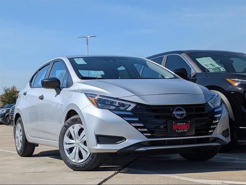 2025 Nissan Versa 1.6 S