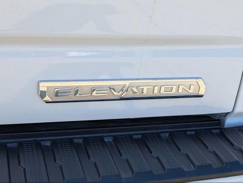 Summit White 2025 GMC Sierra 1500 Elevation