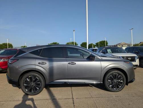 2025 Nissan Murano Platinum