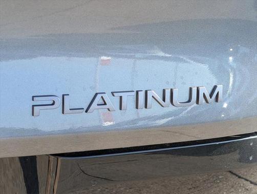 2025 Nissan Murano Platinum