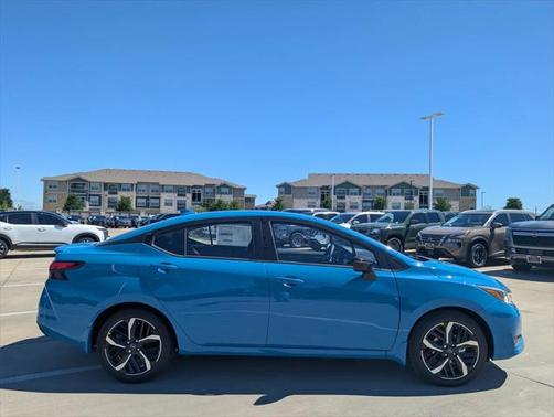 2025 Nissan Versa 1.6 S