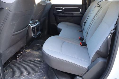 Bright White Clearcoat 2024 RAM 2500 Lone Star Crew Cab 4x4 6'4' Box