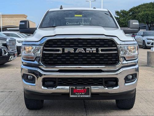 Bright White Clearcoat 2024 RAM 2500 Lone Star Crew Cab 4x4 6'4' Box