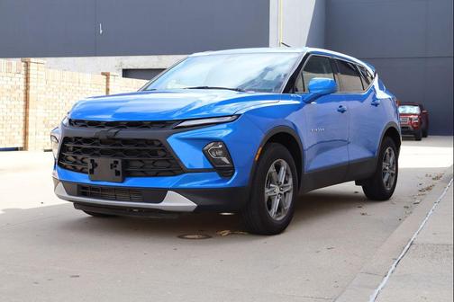 Riptide Blue Metallic 2025 Chevrolet Blazer 2LT