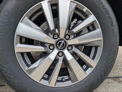 Everest White Pearl Tricoat 2026 Nissan Pathfinder SL