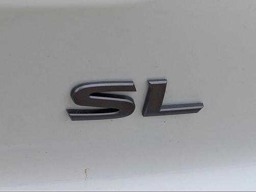 Everest White Pearl Tricoat 2026 Nissan Pathfinder SL