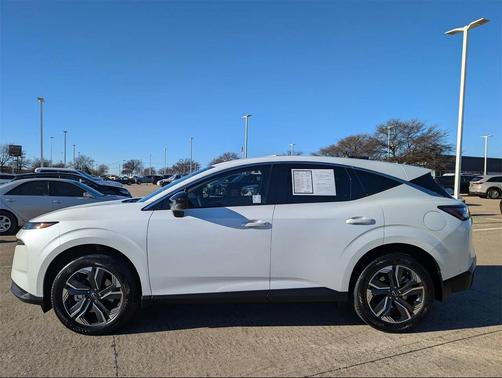 2025 Nissan Murano SV