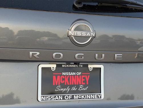 2025 Nissan Rogue SV