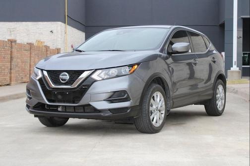 2022 Nissan Rogue Sport S