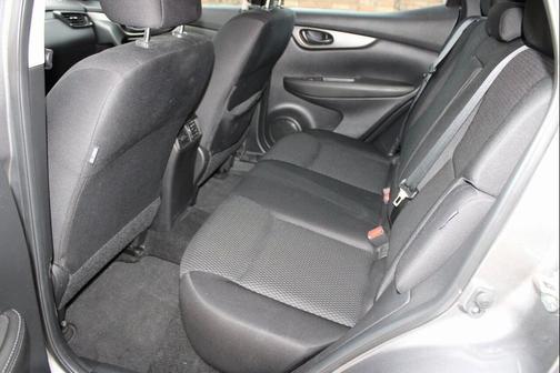 2022 Nissan Rogue Sport S