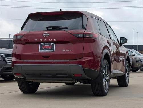 2025 Nissan Rogue SL