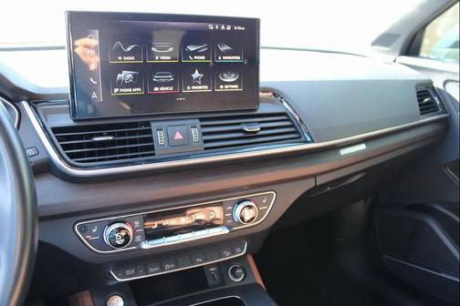 2023 Audi Q5 45 S line Premium Plus