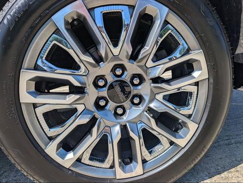 White Frost Tricoat 2025 GMC Sierra 1500 Denali Ultimate