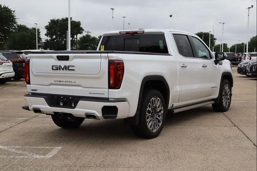 White Frost Tricoat 2025 GMC Sierra 1500 Denali Ultimate