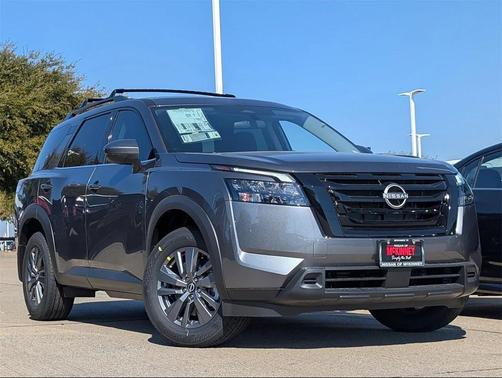 2025 Nissan Pathfinder SV FWD