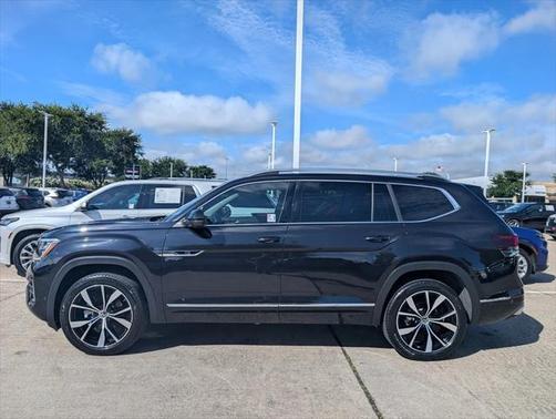2024 Volkswagen Atlas 2.0T SEL Premium R-Line 4MOTION
