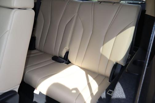 Platinum White Pearl 2022 Acura MDX Advance Package