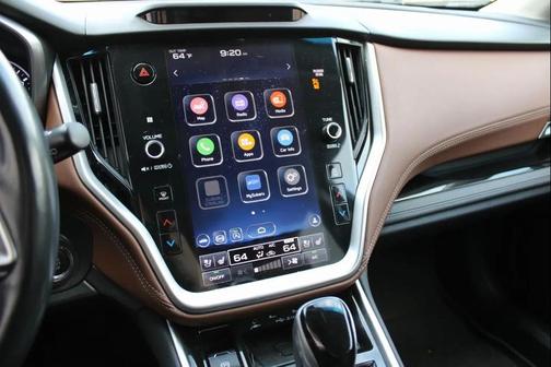 2021 Subaru Outback Touring XT