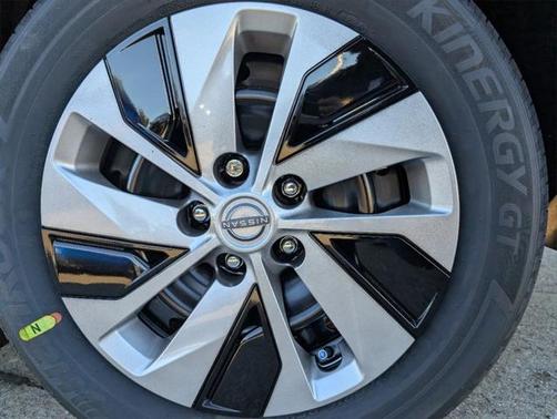 2025 Nissan Altima S FWD
