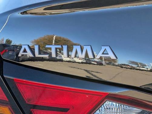 2025 Nissan Altima S FWD
