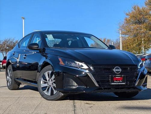 2025 Nissan Altima S FWD