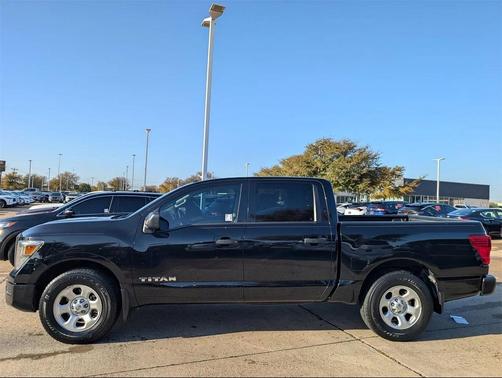 2021 Nissan Titan S
