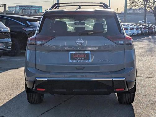 2025 Nissan Rogue Platinum