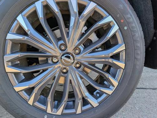 2025 Nissan Rogue Platinum