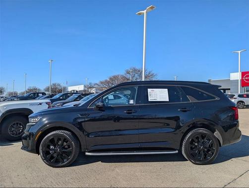 2022 Kia Sorento SX