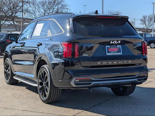 2022 Kia Sorento SX