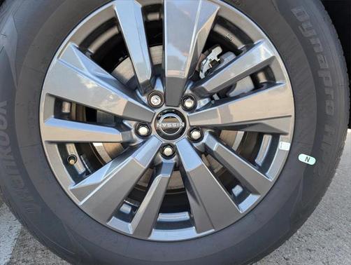 2025 Nissan Pathfinder S FWD