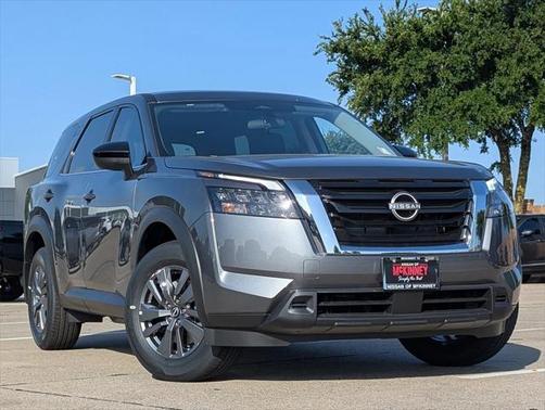 2025 Nissan Pathfinder S FWD