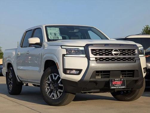 2025 Nissan Frontier SL