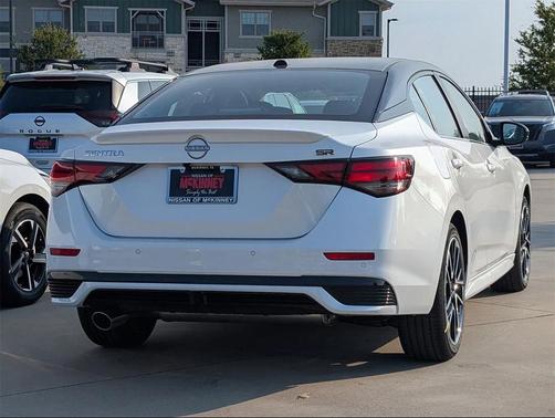 2025 Nissan Sentra SR