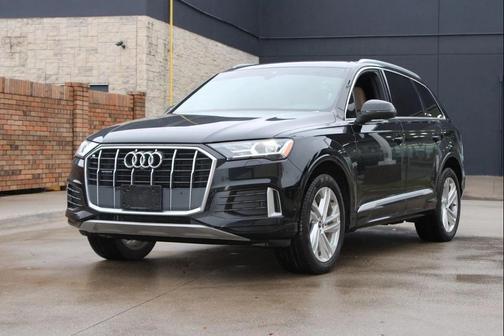 2021 Audi Q7 45 Premium Plus