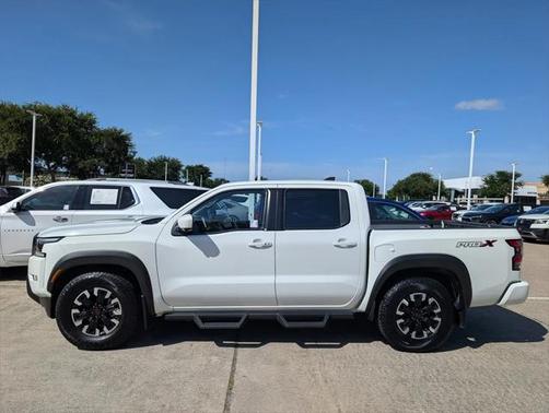 2024 Nissan Frontier PRO-X