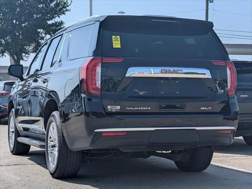 2021 GMC Yukon SLT