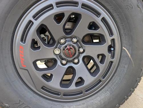 2025 Nissan Frontier PRO-X