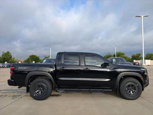 2025 Nissan Frontier PRO-X