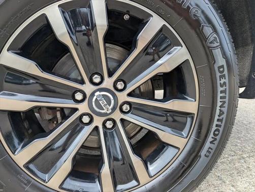 2017 Nissan Armada Platinum