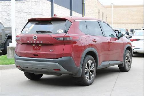 2021 Nissan Rogue SV